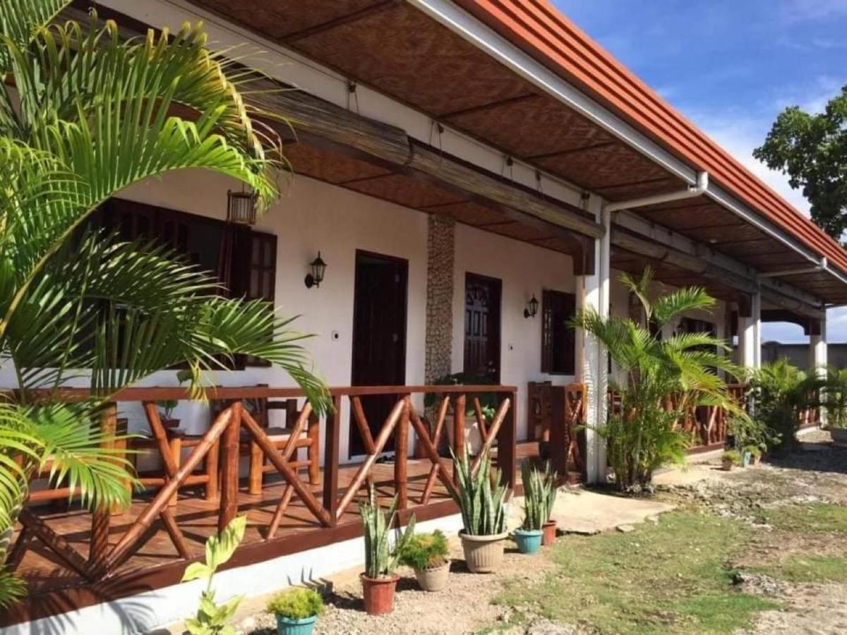 Tauig Beach Resort モアルボアル エクステリア 写真